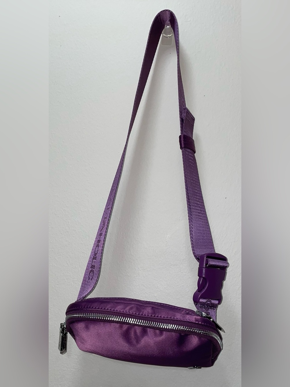 Glamaholic Purple Nylon Fanny Pack - Picture 6 of 16
